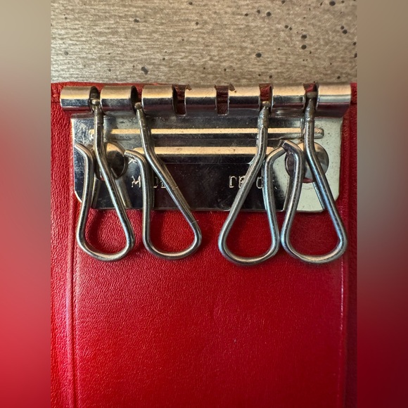 Gucci Vintage Red Leather Key Holder Wallet - Picture 6 of 11